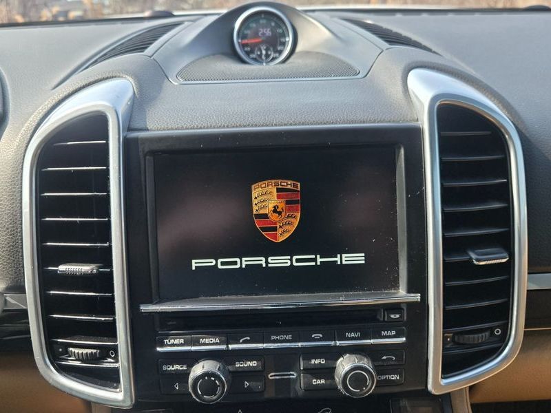 2014 Porsche Cayenne 3.0 Diesel Platium Edition 958 photo 15