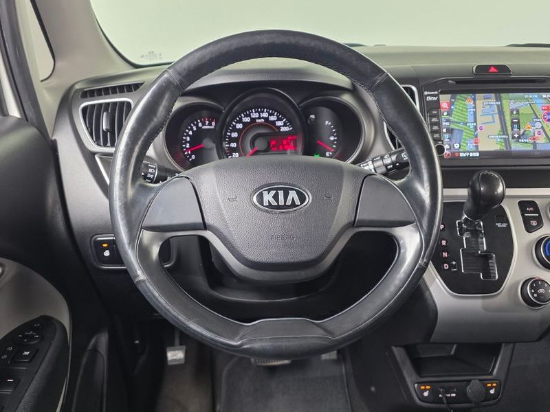 2016 Kia 레이 Luxury photo 13