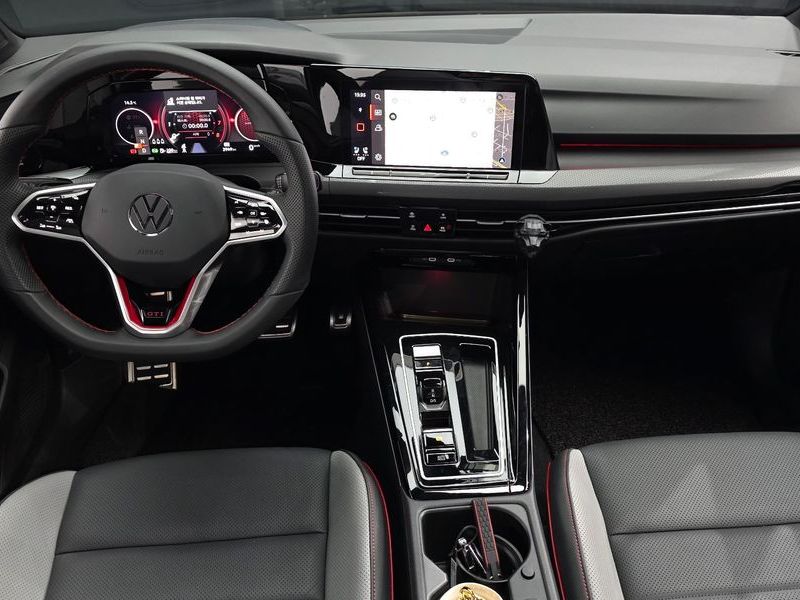 2024 Volkswagen Golf 2.0 GTI photo 7