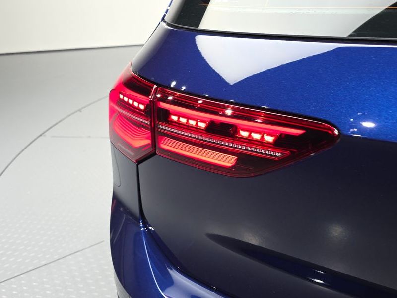 2024 Volkswagen Golf 2.0 GTI photo 23