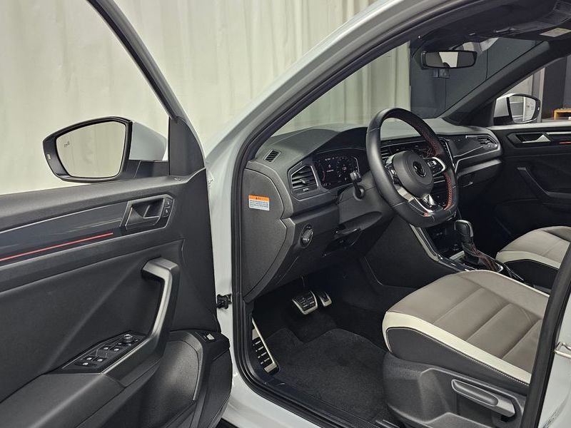 2021 Volkswagen 티록 2.0 TDI Prestige photo 10