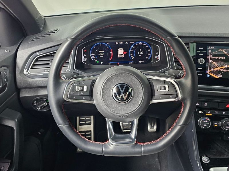 2021 Volkswagen 티록 2.0 TDI Prestige photo 13
