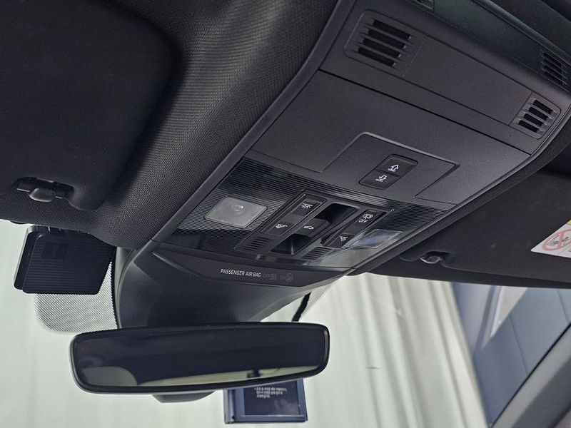 2021 Volkswagen 티록 2.0 TDI Prestige photo 18