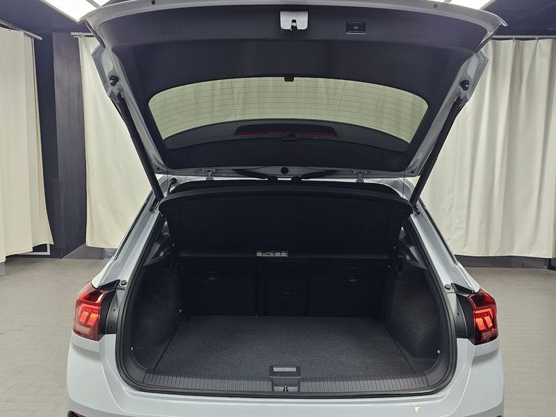 2021 Volkswagen 티록 2.0 TDI Prestige photo 20