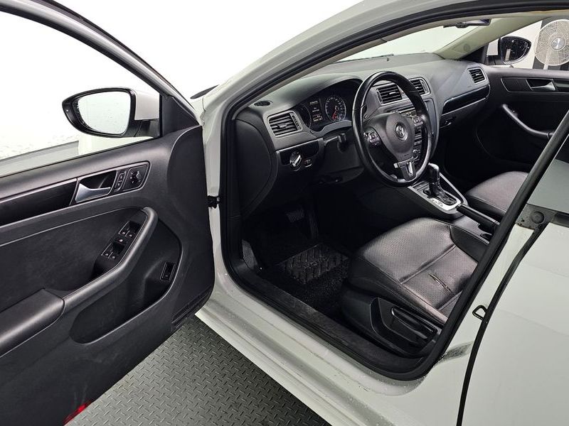 2014 Volkswagen Jetta 2.0 TDI 6th photo 11