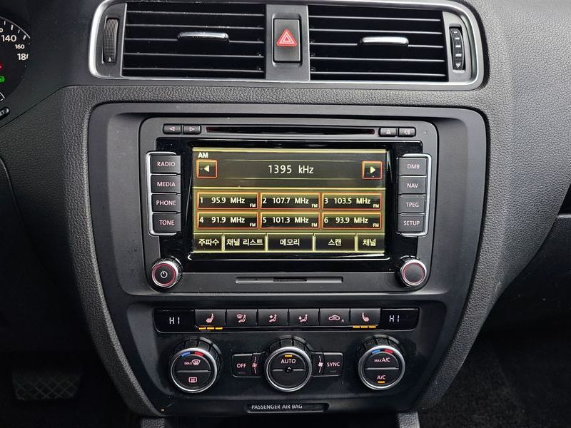 2014 Volkswagen Jetta 2.0 TDI 6th photo 15