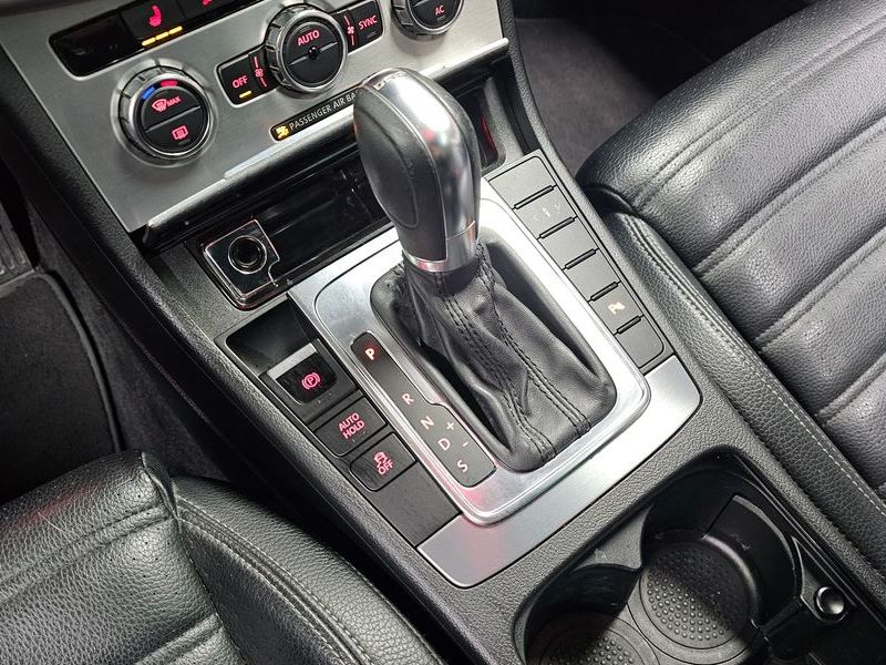 2012 Volkswagen 뉴 CC 2.0 TSI photo 9