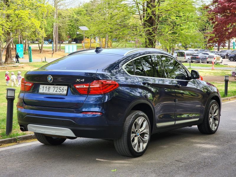 2015 BMW X4 xDrive20d photo 10