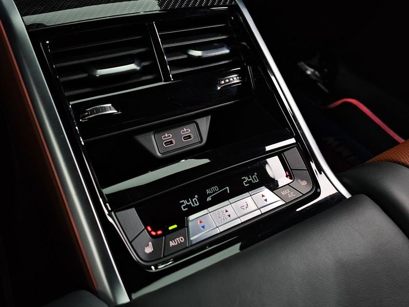 2024 BMW 8시리즈 M850i xDrive Gran Coupe photo 19