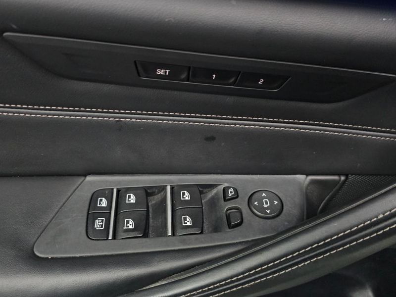 2019 BMW 5 Series 520d xDrive M Sport Package Plus photo 29