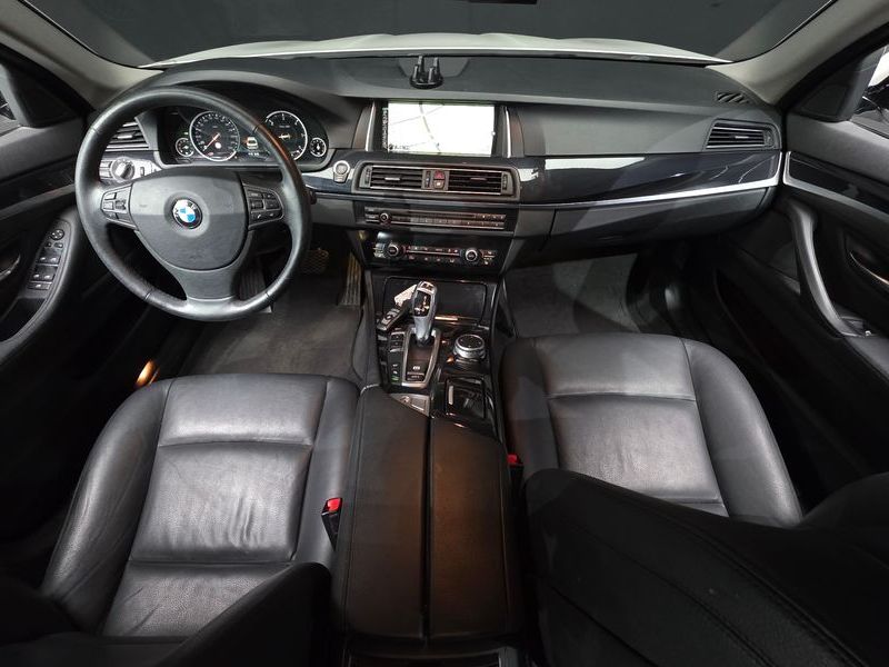 2016 BMW 5 Series 520d M Aero Dynamic photo 7