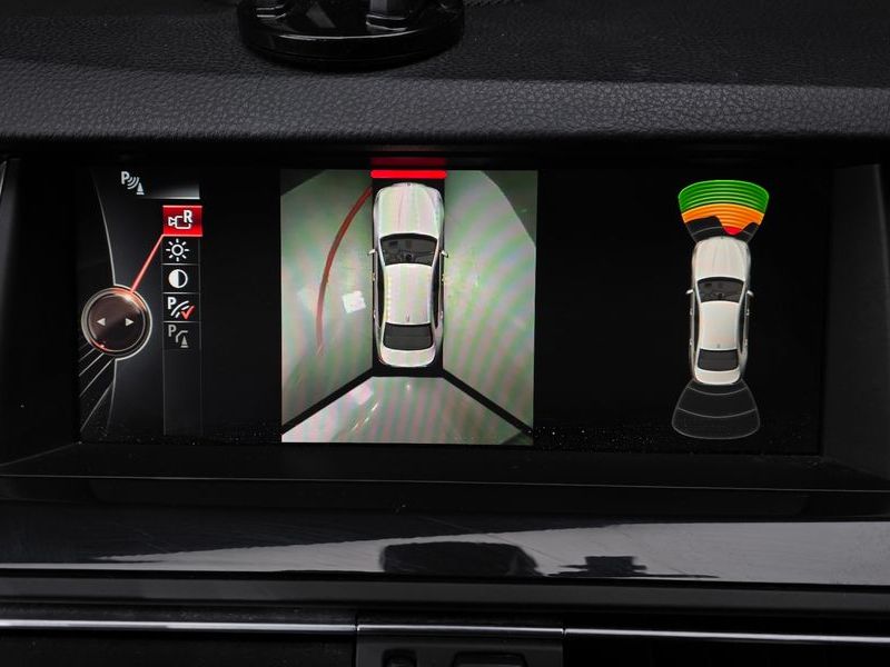 2016 BMW 5 Series 520d M Aero Dynamic photo 15
