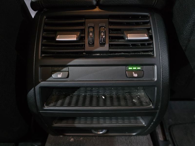 2016 BMW 5 Series 520d M Aero Dynamic photo 19