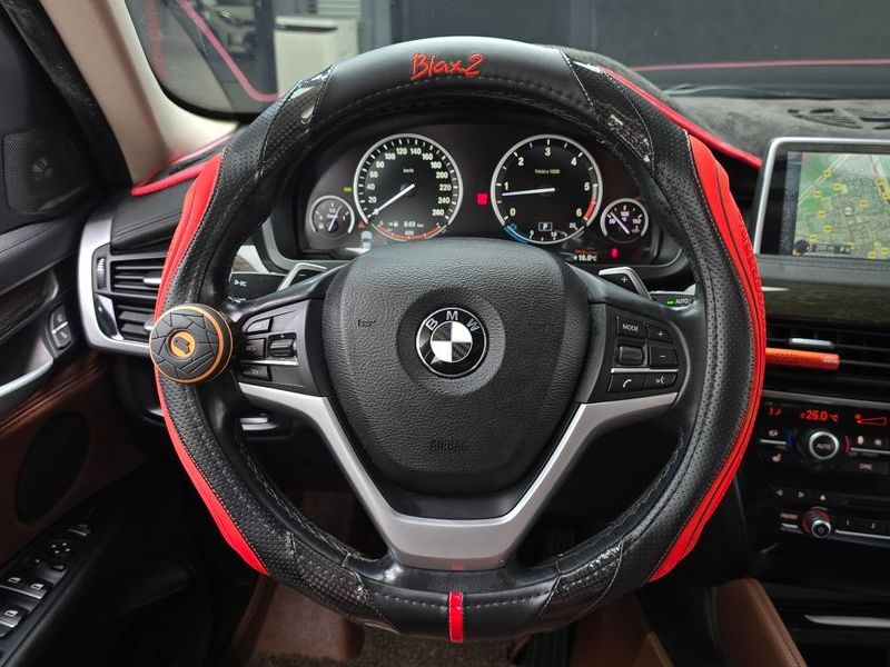 2015 BMW X6 xDrive 30d photo 13