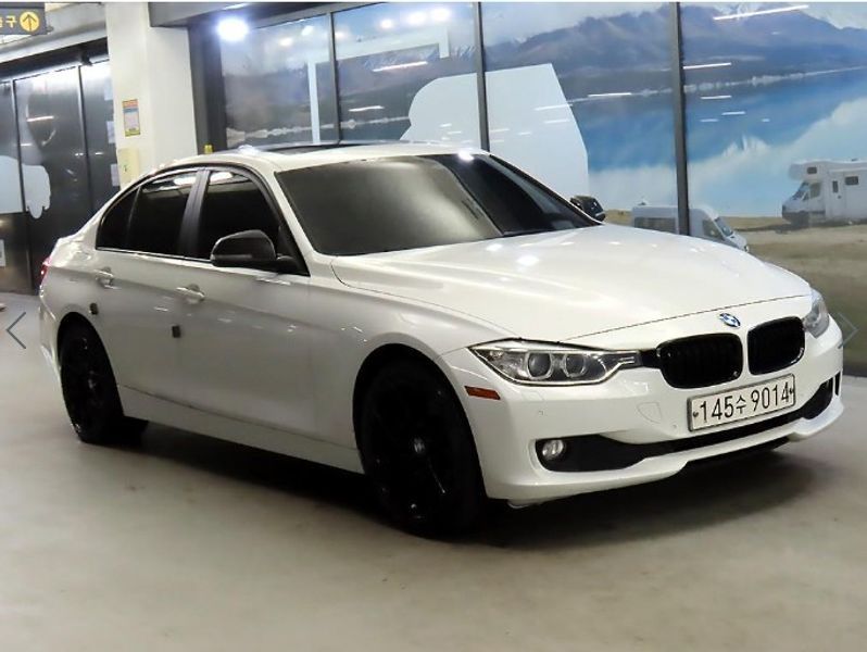 2013 BMW 3 Series 320d photo 1