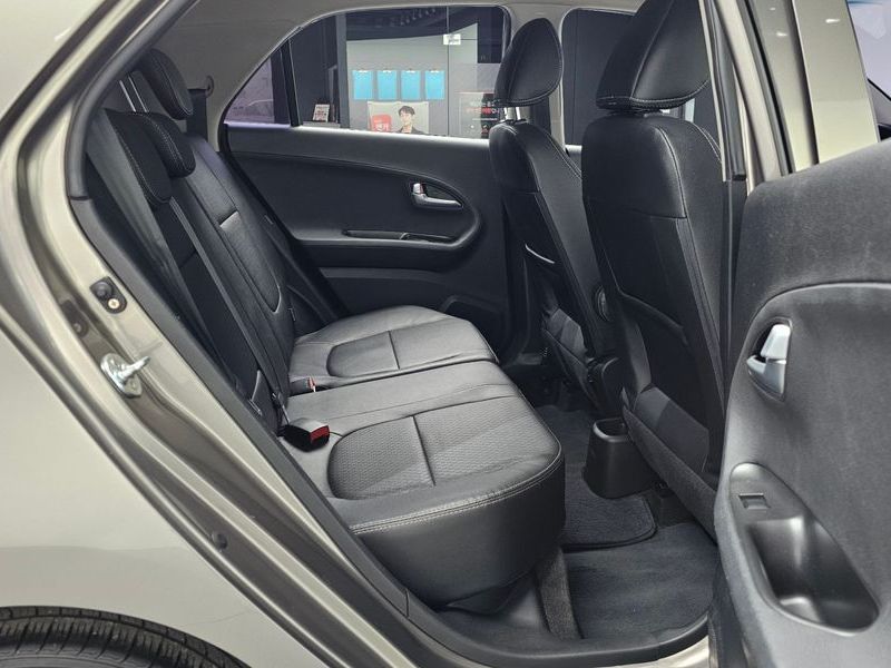 2015 Kia Morning Luxury photo 12