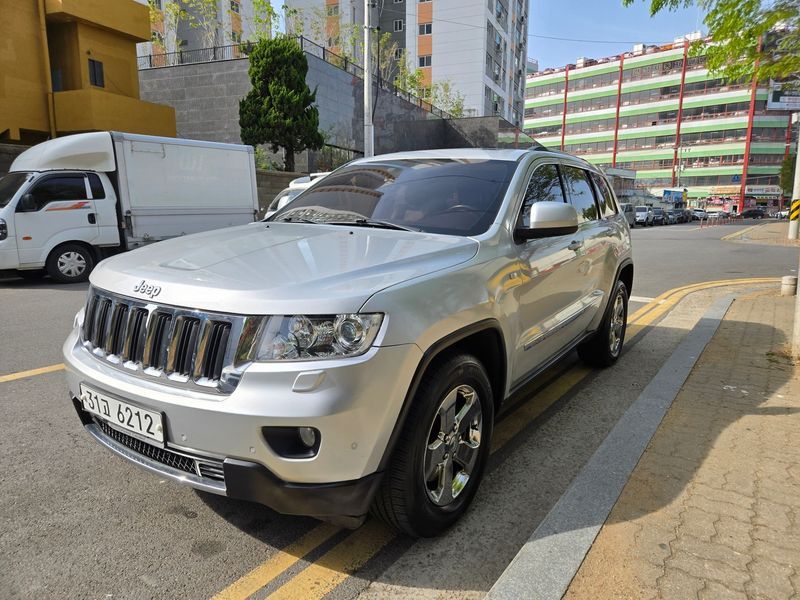 2012 Jeep Grand Cherokee 3.0 Diesel Laredo WK2 photo 14