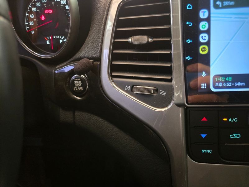 2012 Jeep Grand Cherokee 3.0 Diesel Laredo WK2 photo 18