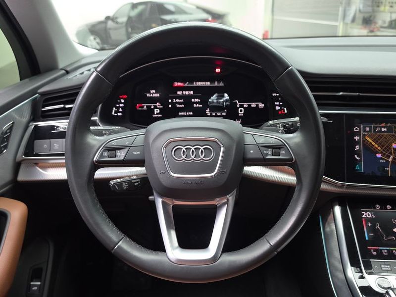 2022 Audi Q7 45 TDI Quattro photo 13