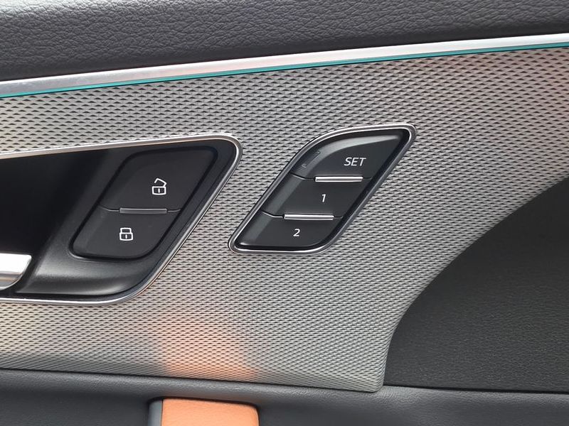 2022 Audi Q7 45 TDI Quattro photo 27