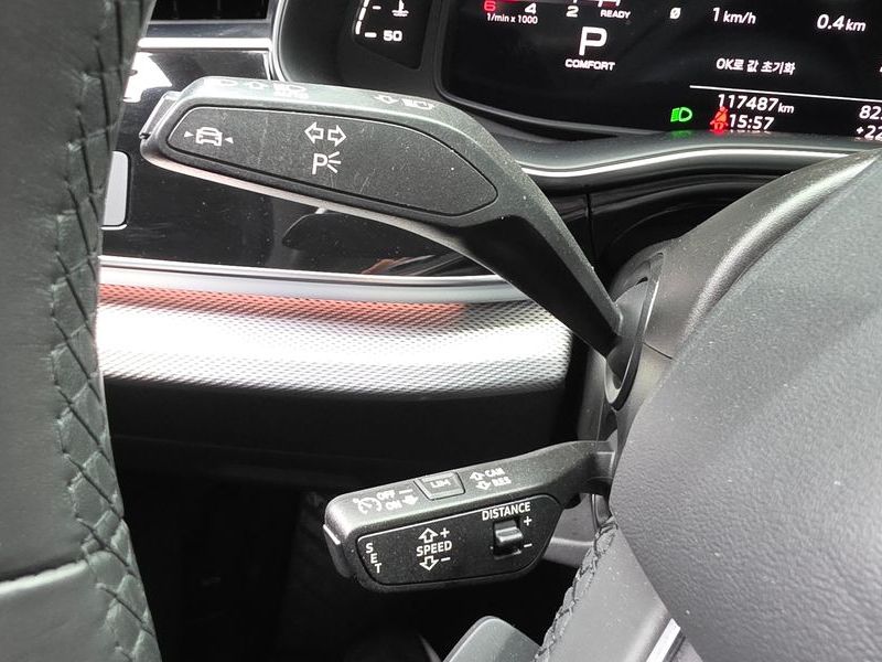 2022 Audi Q7 45 TDI Quattro photo 28