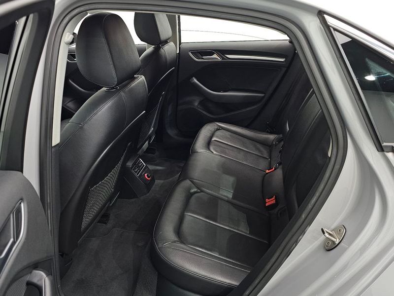 2014 Audi A3 2.0 TDI Dynamic 8V photo 11