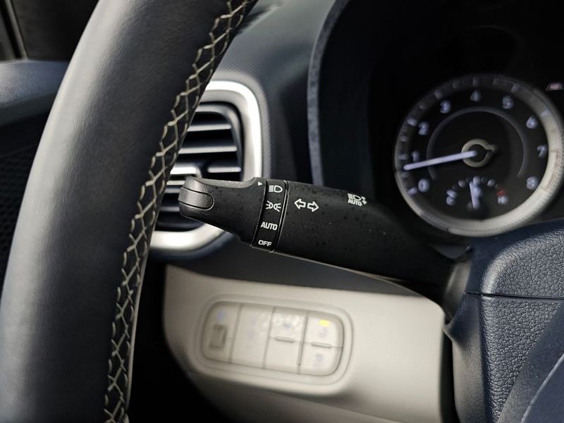 2022 Hyundai 베뉴 1.6 Flux photo 18