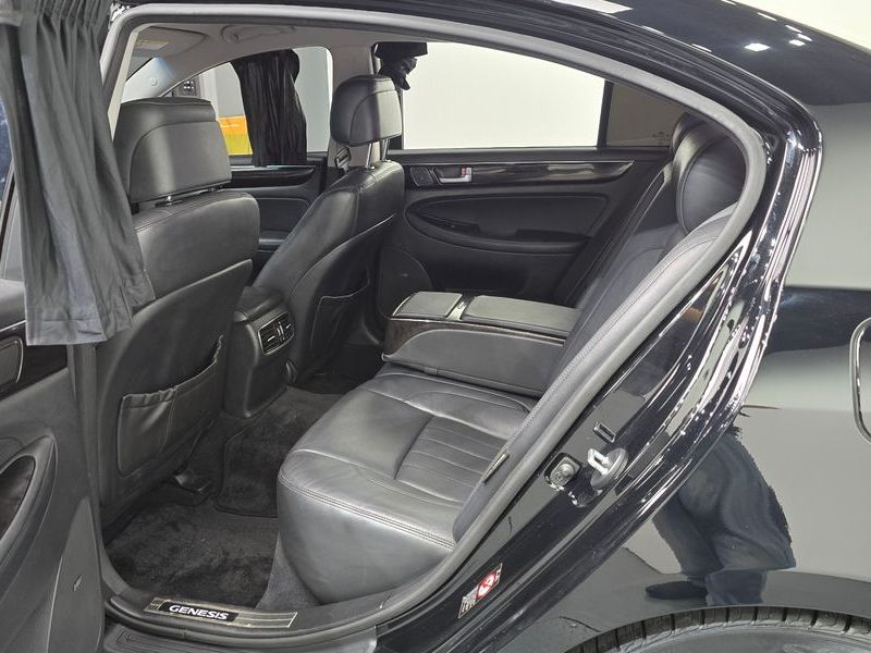 2013 Hyundai 제네시스 BH330 Premium Standard photo 11