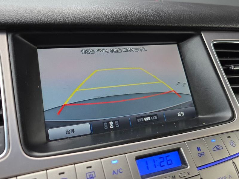 2013 Hyundai 제네시스 BH330 Premium Standard photo 17