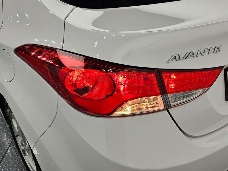 2012 Hyundai Avante M16 GDI Luxury photo 23