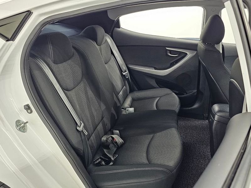2012 Hyundai Avante M16 GDI Luxury photo 26
