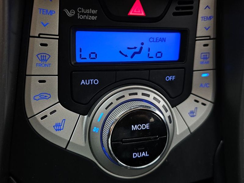 2012 Hyundai Avante M16 GDI Luxury photo 27
