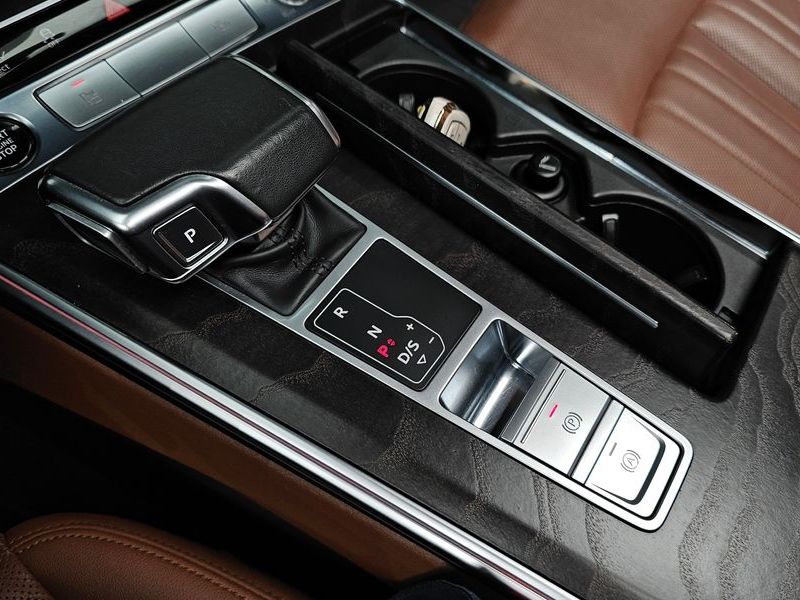 2021 Audi A6 45 TFSI Premium photo 9