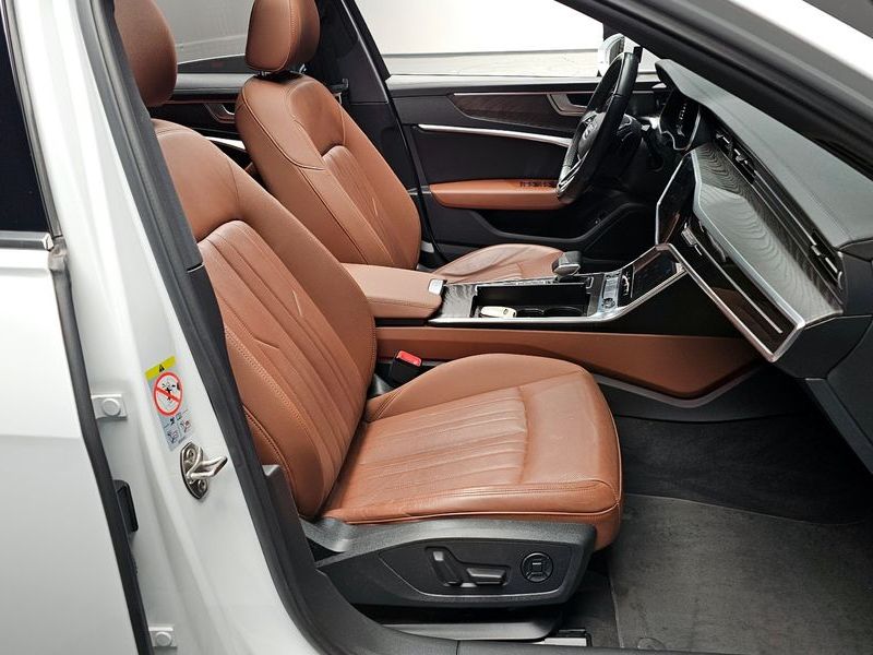 2021 Audi A6 45 TFSI Premium photo 10