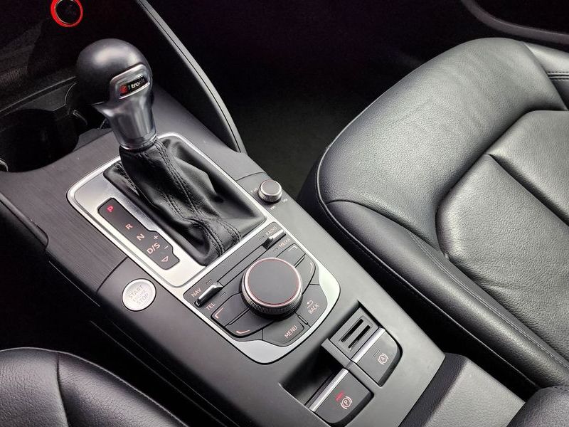 2015 Audi A3 25 TDI Dynamic Sportback 8V photo 9