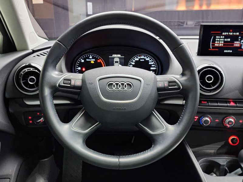 2015 Audi A3 25 TDI Dynamic Sportback 8V photo 13