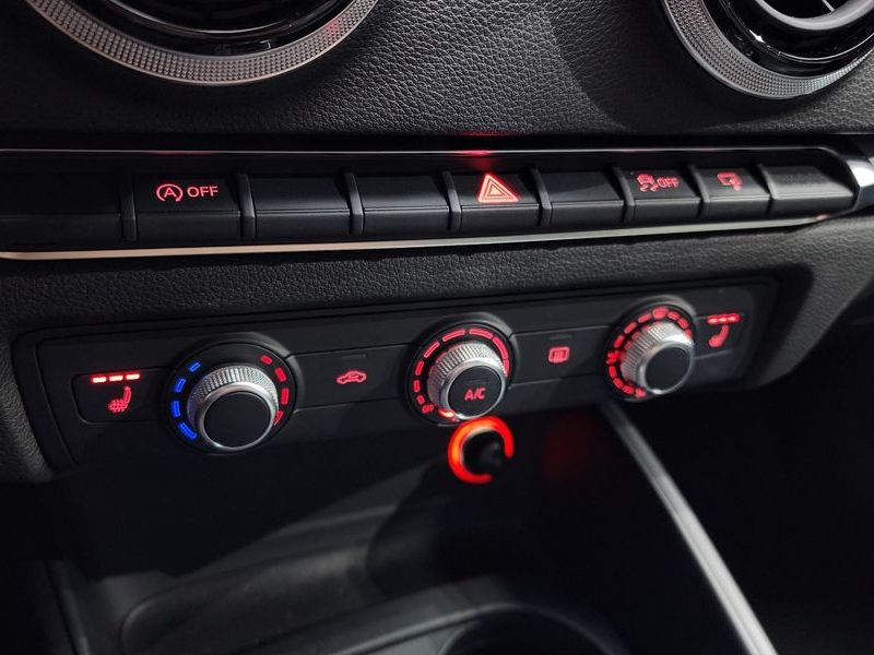 2015 Audi A3 25 TDI Dynamic Sportback 8V photo 16