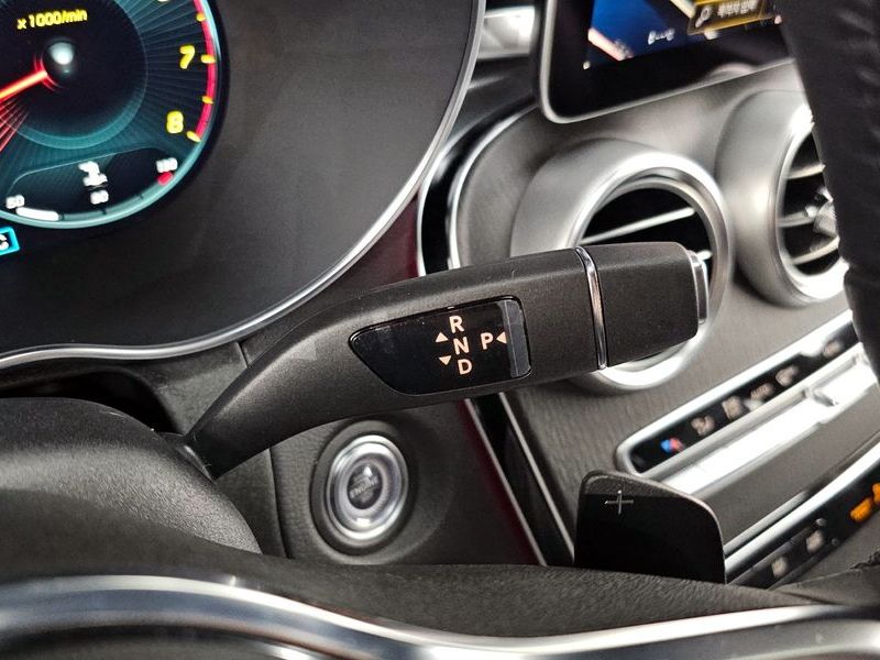 2023 Mercedes-Benz C-Class GCL300 4MATIC Coupe photo 9