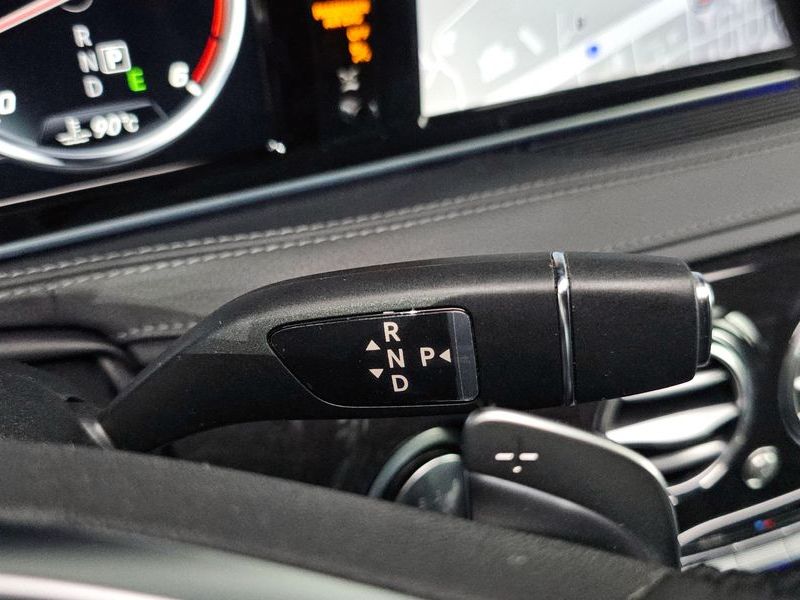 2017 Mercedes-Benz S-Class S350L d 4MATIC photo 9