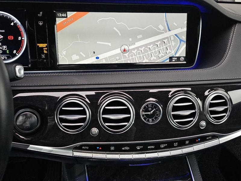 2017 Mercedes-Benz S-Class S350L d 4MATIC photo 16