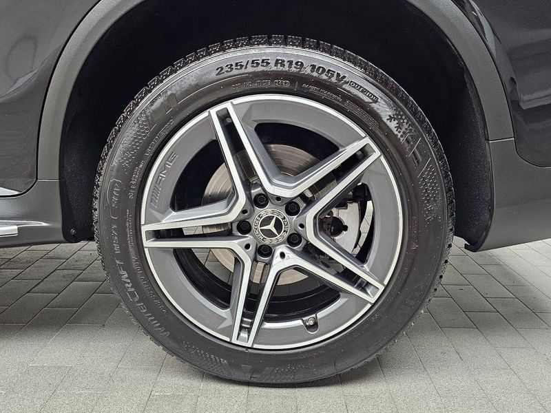 2020 Mercedes-Benz C-Class GLC300e 4MATIC Coupe photo 21