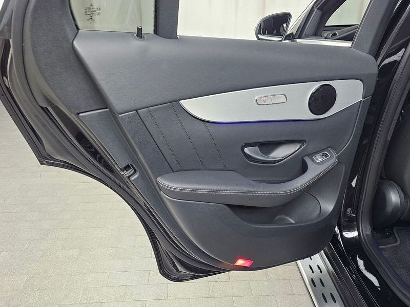 2020 Mercedes-Benz C-Class GLC300e 4MATIC Coupe photo 25