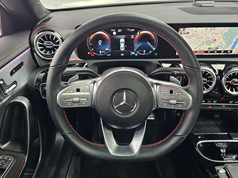 2022 Mercedes-Benz A-Class CLA250 4MATIC photo 13