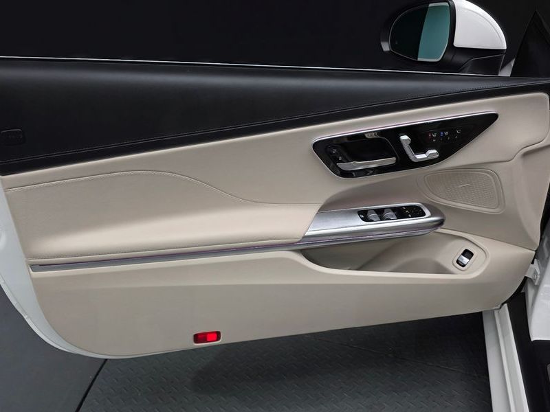 2024 Mercedes-Benz E-Class CLE200 Cabriolet photo 24