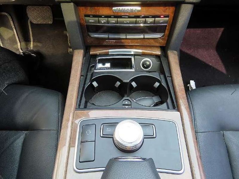 2012 Mercedes-Benz E-Class E300 Elegance photo 13