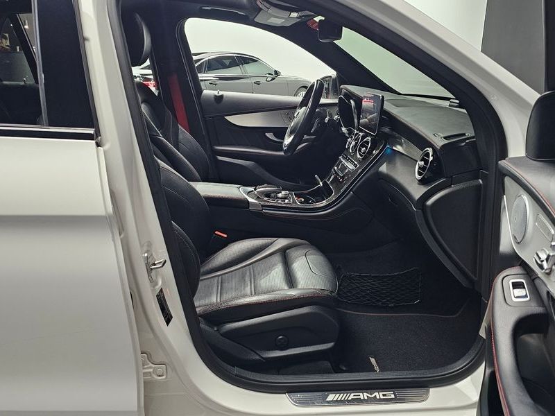 2019 Mercedes-Benz C-Class AMG GLC43 4MATIC photo 11
