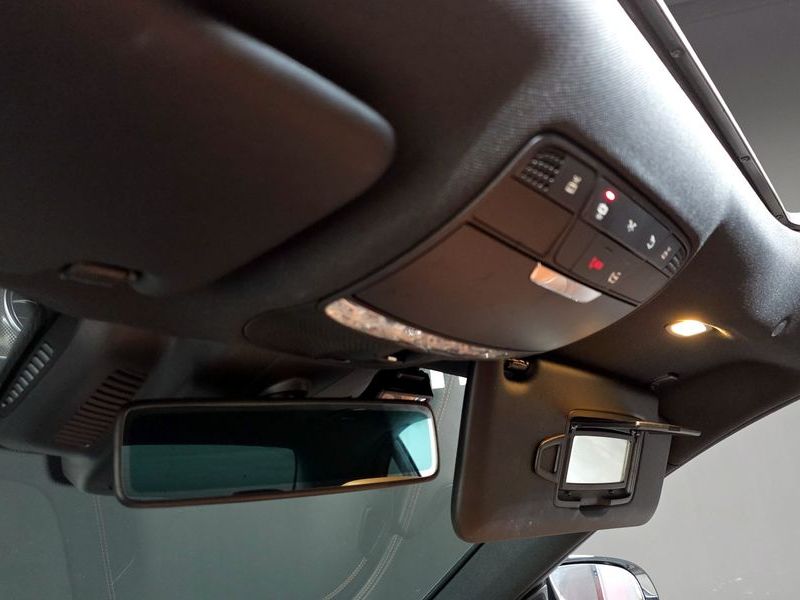 2020 Mercedes-Benz E-Class E350 4MATIC AMG Line photo 18