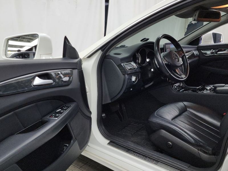 2015 Mercedes-Benz S-Class CLS250 Bluetec 4MATIC photo 10