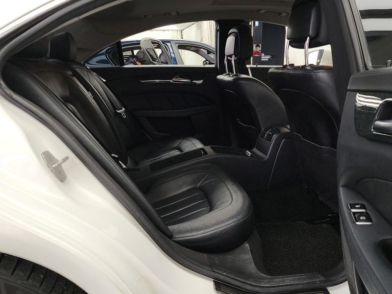 2015 Mercedes-Benz S-Class CLS250 Bluetec 4MATIC photo 12