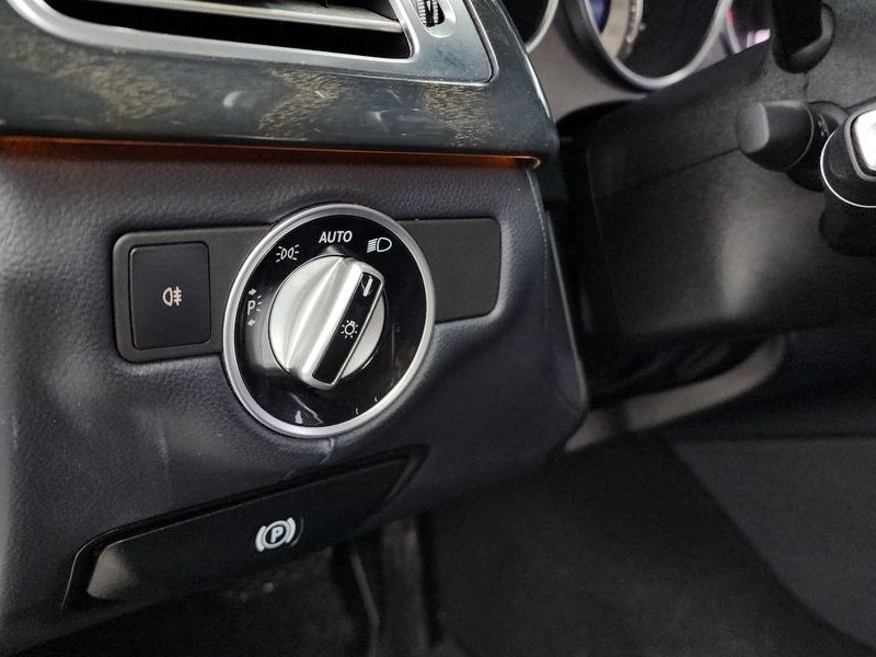 2015 Mercedes-Benz S-Class CLS250 Bluetec 4MATIC photo 16